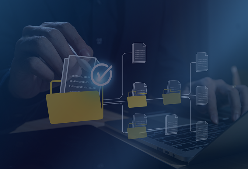 Pessoa atualizando documentos